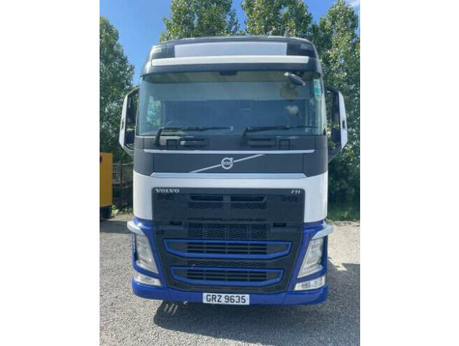 2014 Volvo, FH, 12777 (cc), Used Truck for Sale  1
