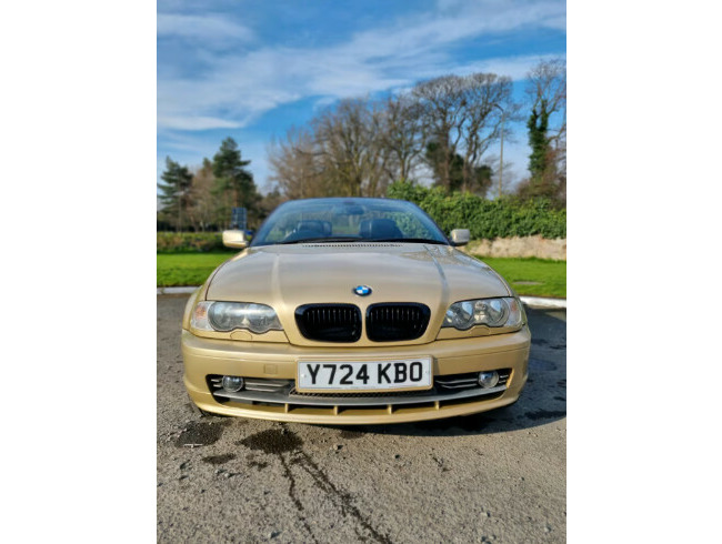 2001 BMW 330, Petrol, Manual, Gold  4