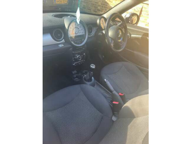 2013 Mini, Roadster, Convertible, Manual, Petrol, 1598 (cc), 2 Doors thumb 10