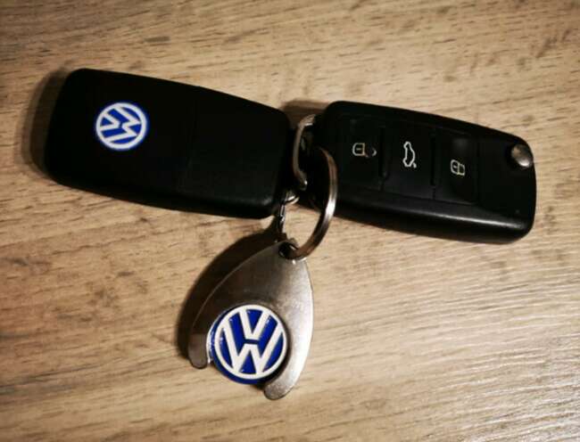 2015 Volkswagen up!, Petrol, Manual, Blue thumb 6