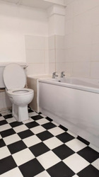 1 Bed Flat in Superb Location thumb 2