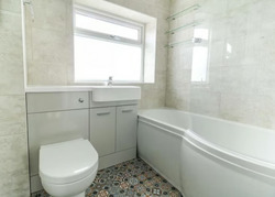 2 Bedroom House to Rent in Harlow / Essex CM20 thumb 7