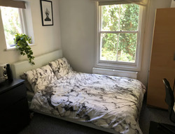 West Kensington Spacious Two Double Bedroom thumb 9