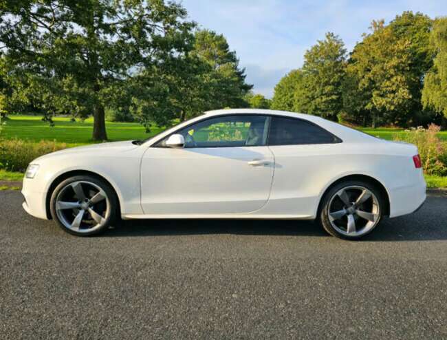 2013 Audi A5 S Line Black Edition + 2.0 Tdi +  £30 Tax + 86K Miles thumb 2