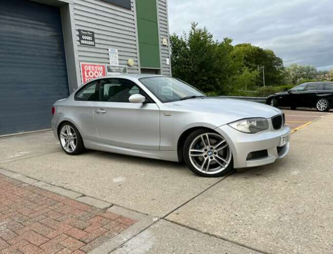 BMW 1 Series 123d M Sport 2dr Coupe thumb 2