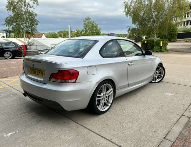 BMW 1 Series 123d M Sport 2dr Coupe thumb 3