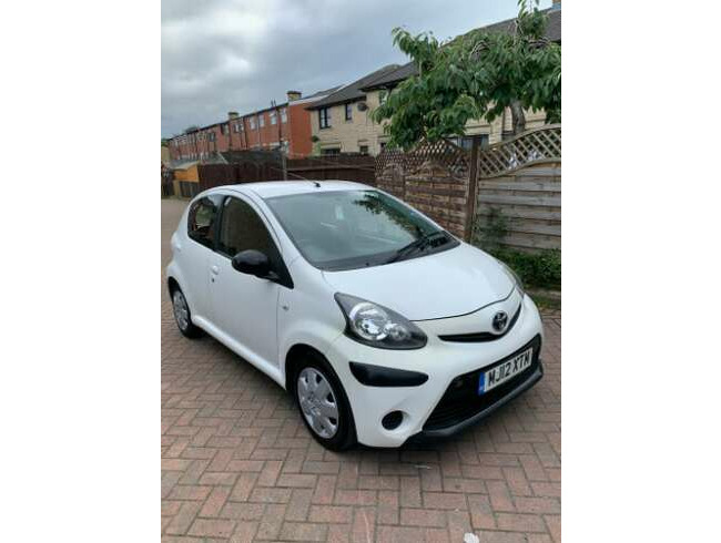2012 Toyota Aygo 1.0 Free Road Tax Hpi Clear Bargain at £1995 thumb 1