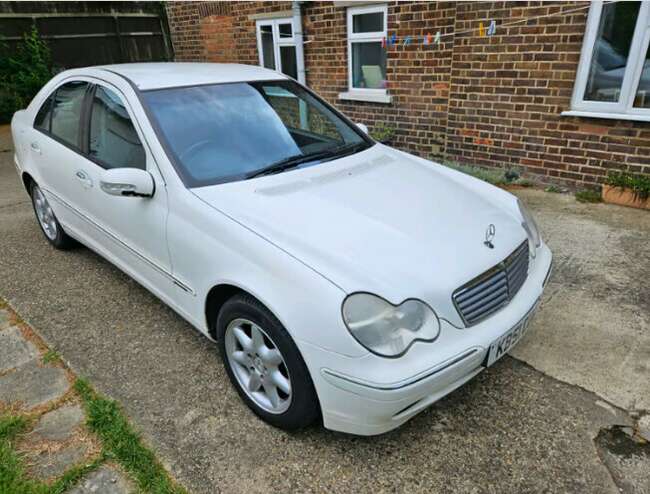 2001 Mercedes C320 Auto 83K 1 Owner from New thumb 1