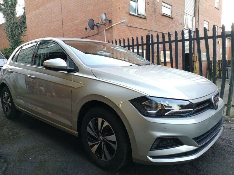  2020 Volkswagen Polo Se 1.0 Tsi 95Ps 5-Speed 5Dr  2