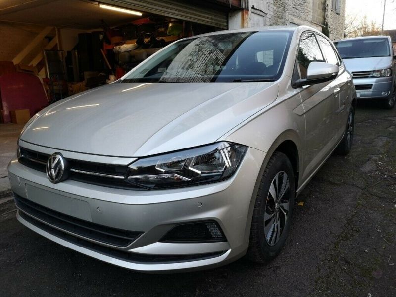  2020 Volkswagen Polo Se 1.0 Tsi 95Ps 5-Speed 5Dr  4