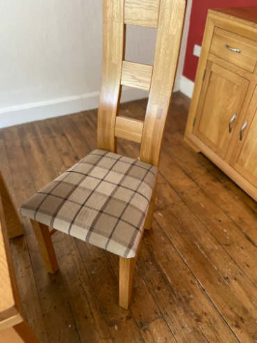 Oak Furniture Land Table and 4 Chairs  2