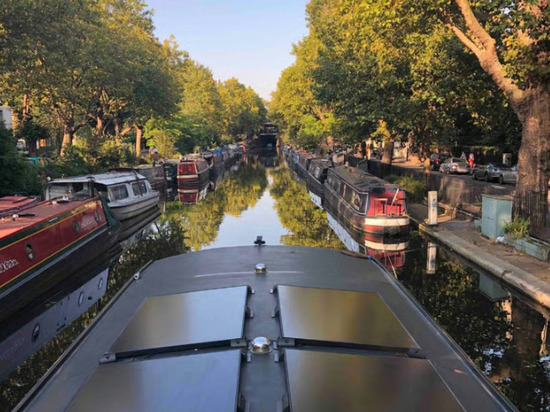Canal Boat Widebeam - 2 double rooms, £1,600/month  3