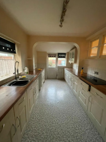 Charming 4 Bedroom Semi-Detached House to LET Clacton-on-Sea  5