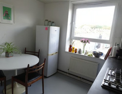 Bright, Spacious 2 Dbl Bed Fully Furnished Flat in Kemptown. Available 7Th Oct