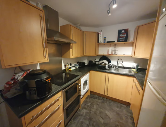 2-bedroom Flat located In The highly Sorted Weekday Cross Building In The Lace Market, City Centre  5