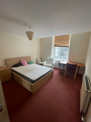 Specious 4 Beds Flat in City Centre for £1350 Immediate Entry
