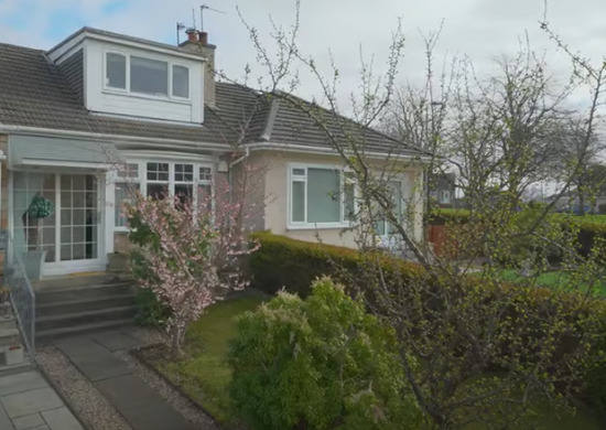 2-Bedroom Terraced Bungalow with Private Garden and Parking. Breadie Dr. Milngavie Glasgow  0
