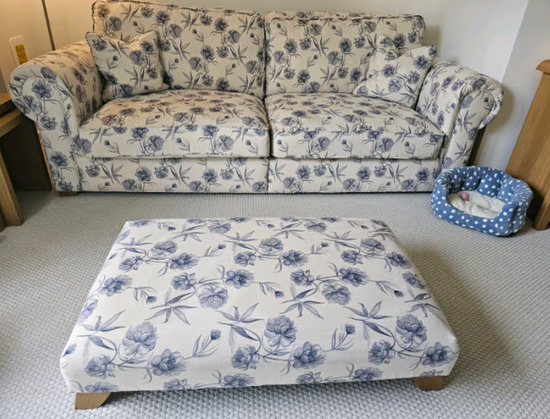 Oak Furniture Land Sofa For Sale  0