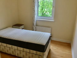 Available Now 2 Bedroom Flat Long Term