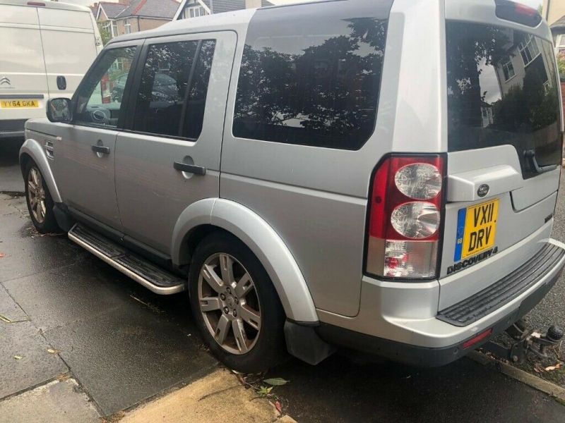  2011 Land Rover Discovery 4 3.0 Spares or Repairs  3