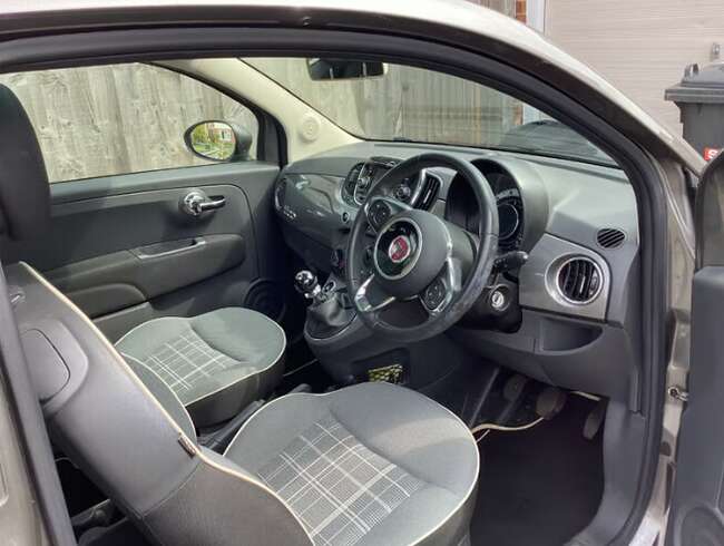 2015 Fiat 500 lounge Hatchback thumb 6