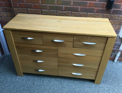 Reduced oak Furniture Land Solid Oak Chest of Drawers Excellent Condition
