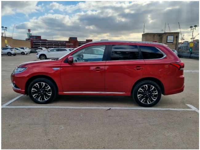 2016 Mitsubishi Outlander, Electric Hybrid Tax Free 64000 Miles only M  0