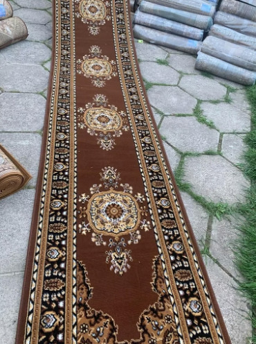 Long brown runner rug size 300 x 80 Cm corridor hallway carpet new £40  0