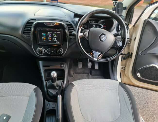 2014 Renault Captur 1.5 Dci, Manual New Mot £ 0 Tax  7