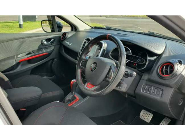 2015 Renault Clio RS Sport thumb 3