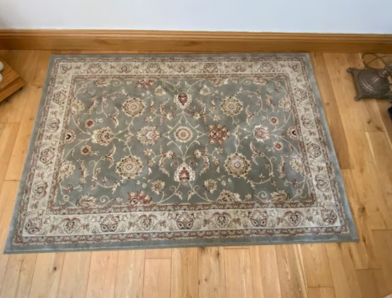 Persian Styled Carpet / Rug 120 x 170 cm  0