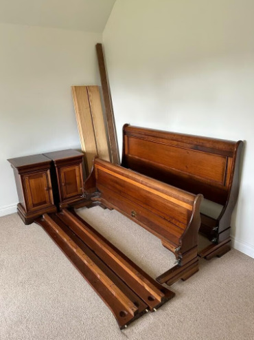 Willis & Gambier 'Louis Phillipe' King Size Solid Mahogany Bedroom Furniture (Sleigh Bed & 2 Tables)  9
