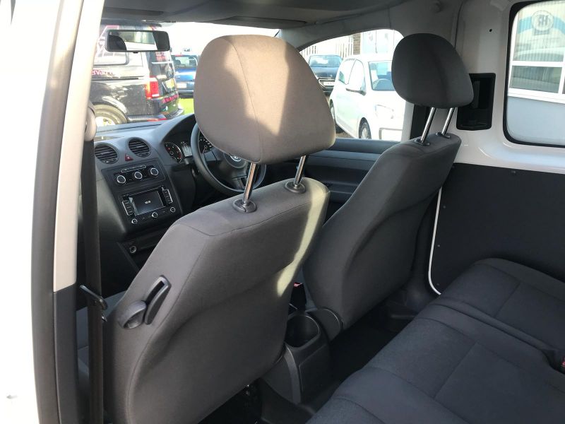  2014 Volkswagen Caddy Maxi 1.6 TDI 5dr  8