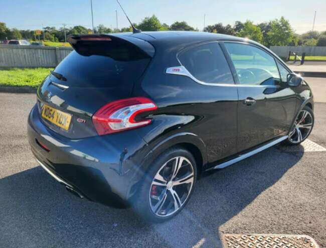 2015 Peugeot 208 GTI, Limited Edition thumb-119258