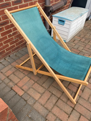 Traditional Deck Chair  0
