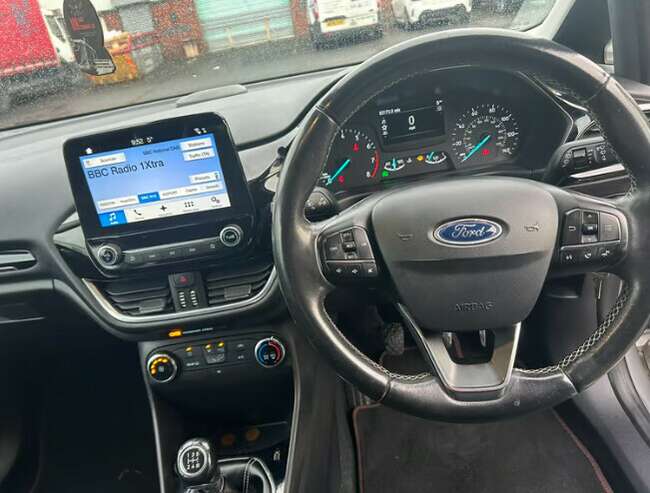 2018 Ford Fiesta  5