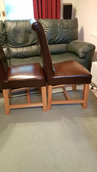 Oak Furniture Land Dining Table Chairs x 4 in Solid Natural Oak and Brown Leather. thumb 2