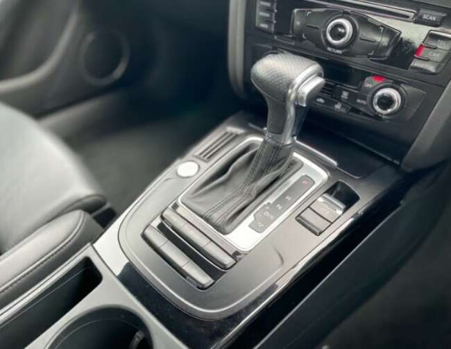 2013 Audi A4 Black Edition Quattro thumb 10
