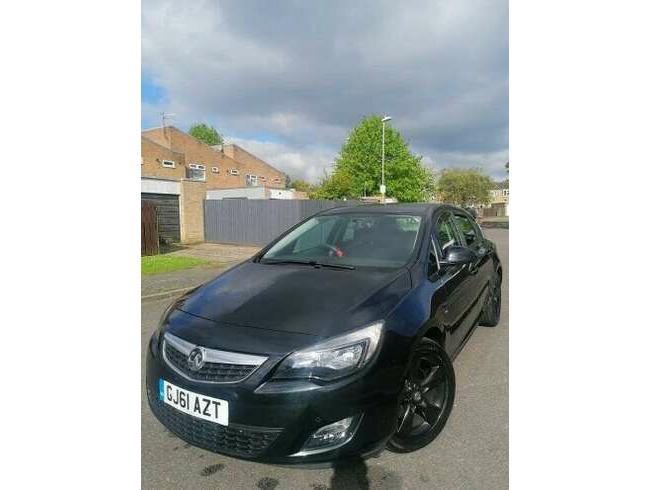 2011 Vauxhall Astra 2.0 Cdti Diesel Limited Edition Resdy to Drive thumb 1