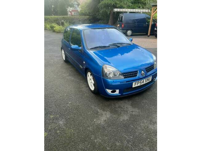 2004 Renault Clio 182 Track Car for Sale  0