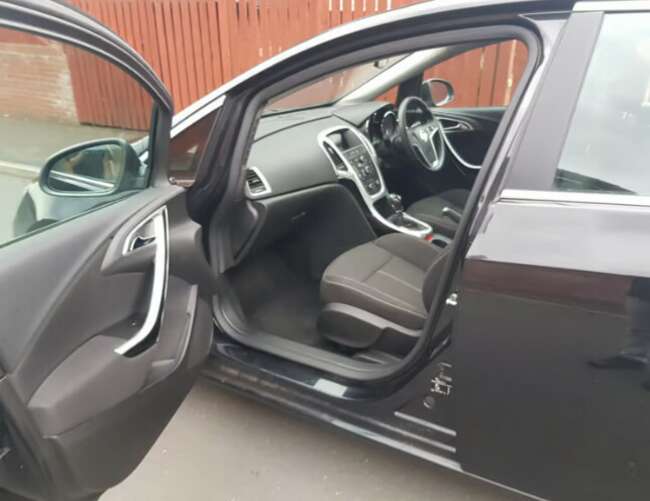 2014 Vauxhall Astra 1.7 Cdti Sri Ecoflex (Sat Nav)  5