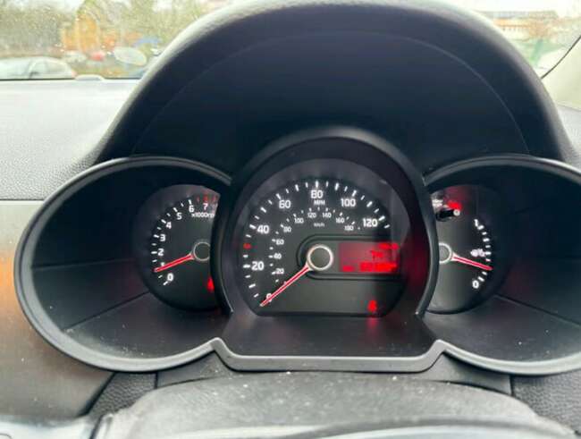 2013 Kia Picanto 1 White, 1.0 Petrol Manual *Low Mileage : 69,400 miles* thumb 7