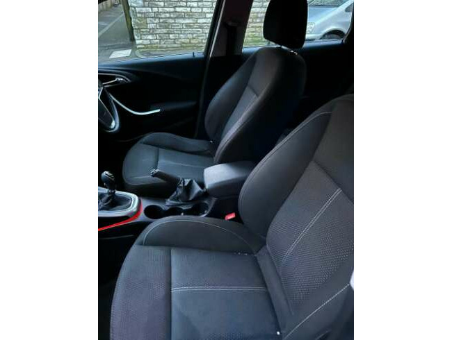 2012 Vauxhall Astra 1.6 Petrol Manual  4