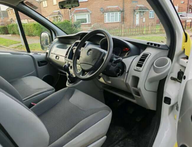 2014 Vauxhall Vivaro  6