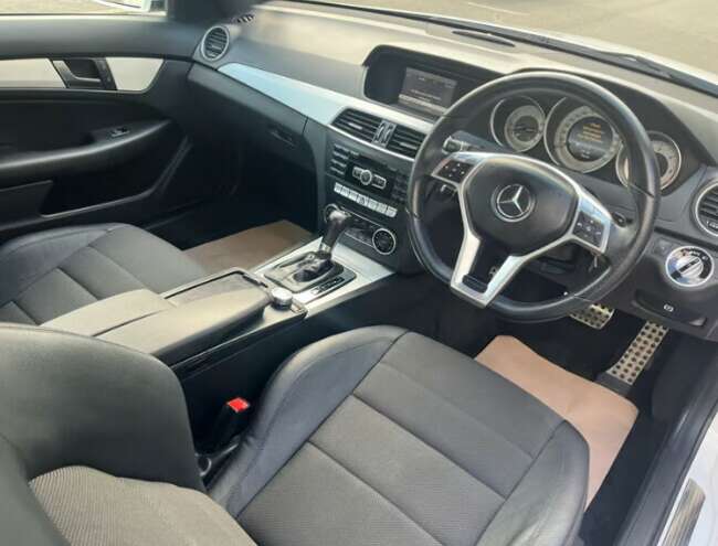 2013 Mercedes C Class, Semi-Automatic, Diesel thumb 3