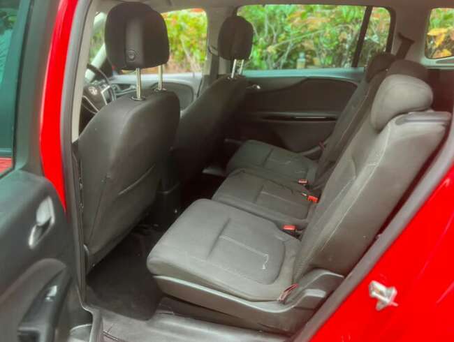2014 Vauxhall Zafira Tourer SRi 2.0 CDTi, Red, 7 Seater, 1 Owner  6