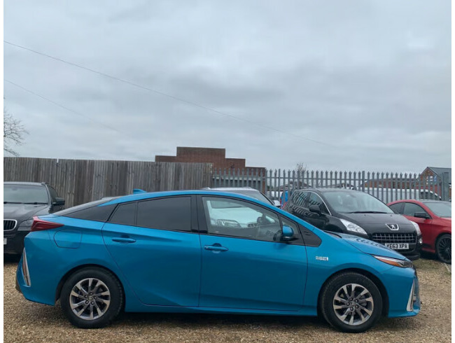 2018 Toyota, PRIUS, Petrol Plug-in Hybrid, Hatchback, Automatic, 1798 (cc), 5 doors  3