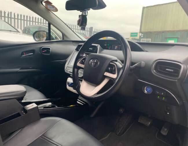 2018 Toyota, PRIUS, Petrol Plug-in Hybrid, Hatchback, Automatic, 1798 (cc), 5 doors  8