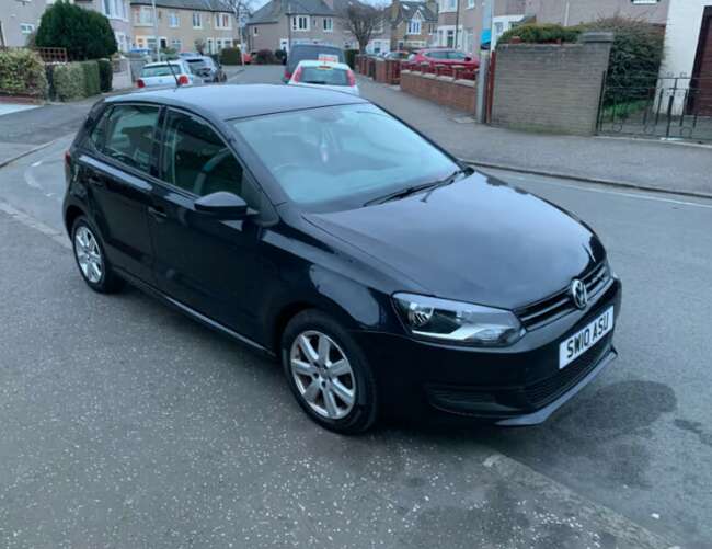 2010 Volkswagen Polo 1.6 Diesel £35 a year road tax  3