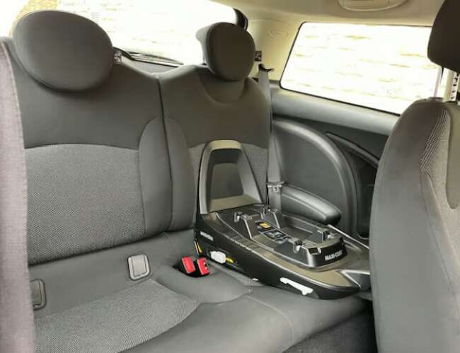 2013 Mini One, Hatchback, Black, Automatic - Private Sale  7